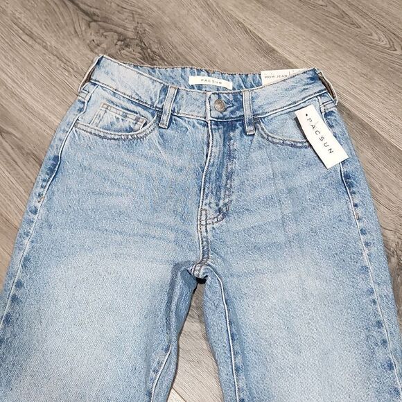 NWT Pacsun Mom Jeans - Picture 5 of 7